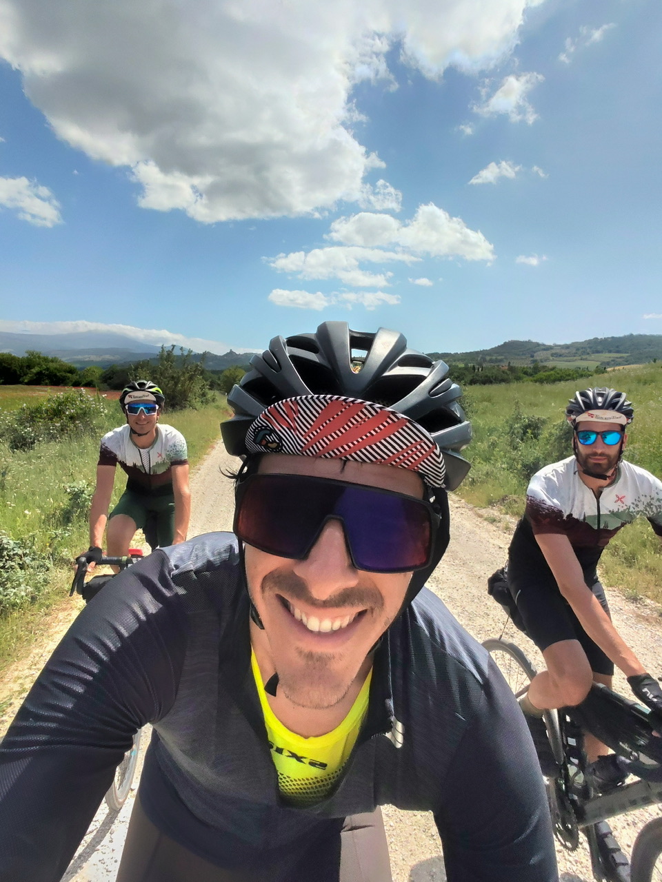 In gruppo a Tuscany Trail