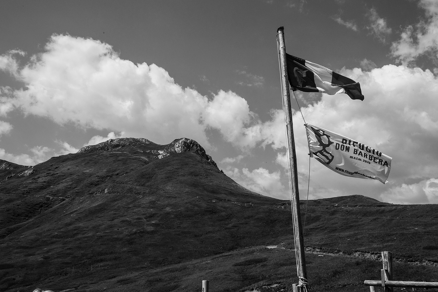 Via del sale bikepacking Bandiere