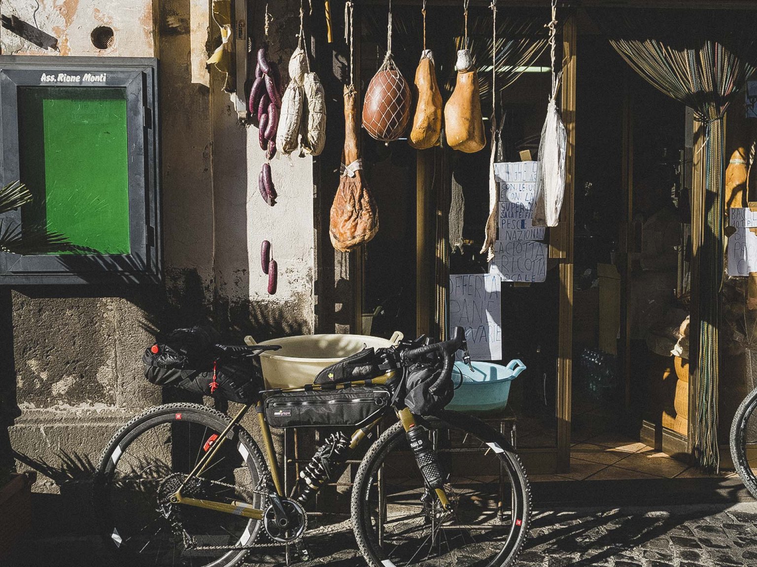 Sosta spuntino sulla Via Clodia